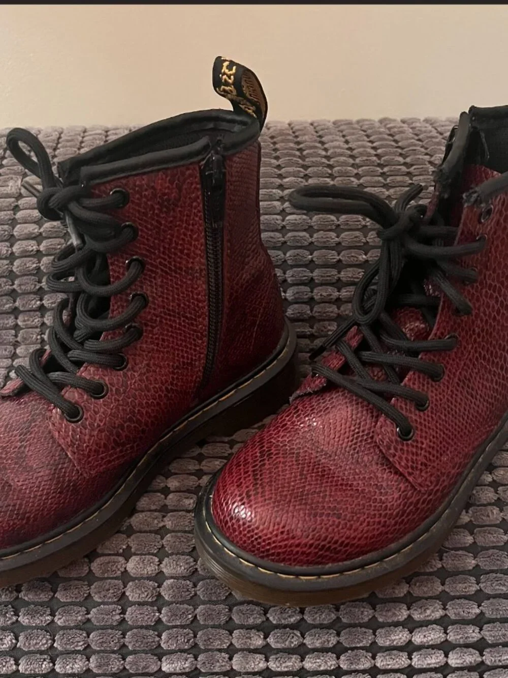 Kids/Juniors 13 New Red Leather Dr. Martens (EU 31)